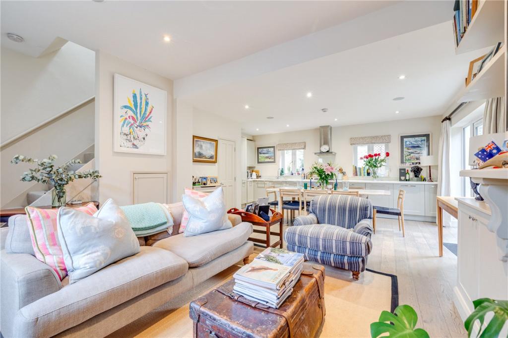 2 bed End of Terrace for rent in Fulham. From Winkworth - Fulham 2 bed End of Terrace for rent in Fulham. From Winkworth - Fulham