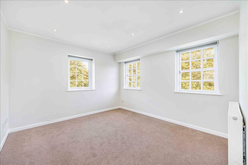 1 bed Apartment for rent in London. From Andrew Nunn and Associates Chiswick