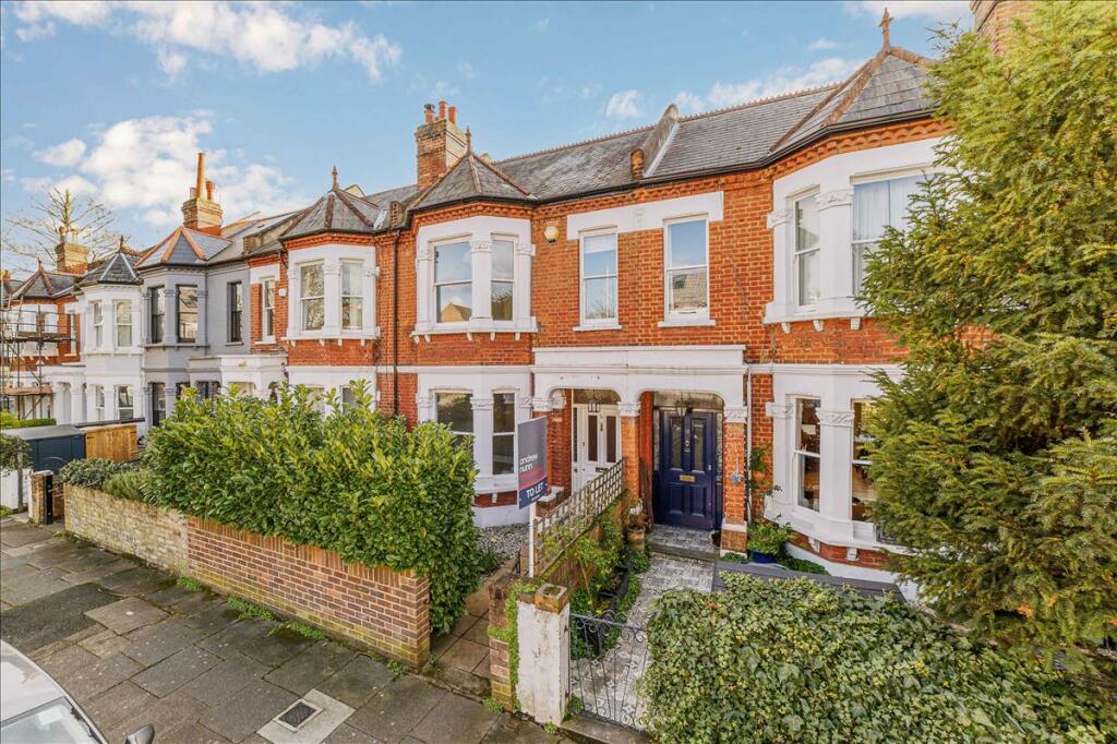 4 bed Detached House for rent in Chiswick. From Andrew Nunn and Associates Chiswick