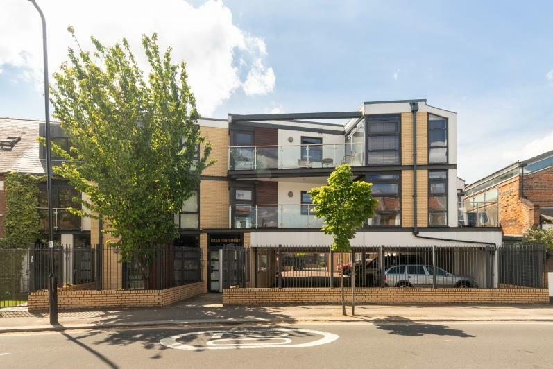 2 bed Apartment for rent in Chiswick. From Andrew Nunn and Associates Chiswick