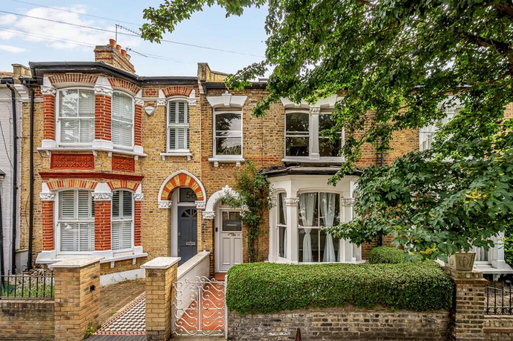 2 bed House (unspecified) for rent in Chiswick. From Andrew Nunn & Associates - Chiswick