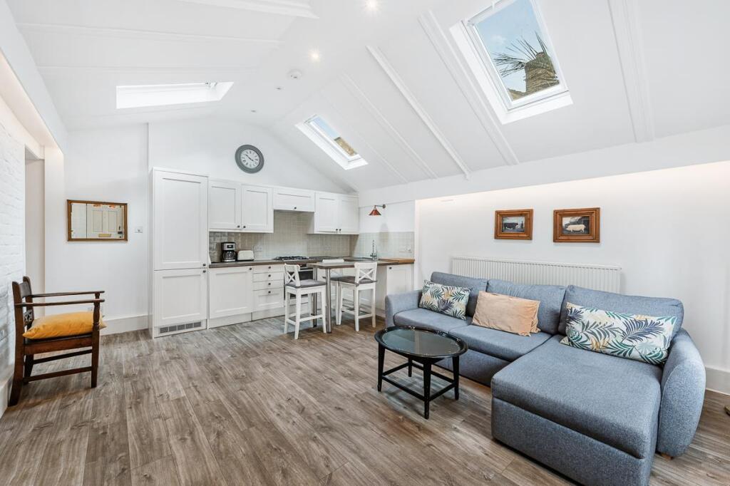 1 bed Apartment for rent in Chiswick. From Andrew Nunn & Associates - Chiswick 1 bed Apartment for rent in Chiswick. From Andrew Nunn & Associates - Chiswick