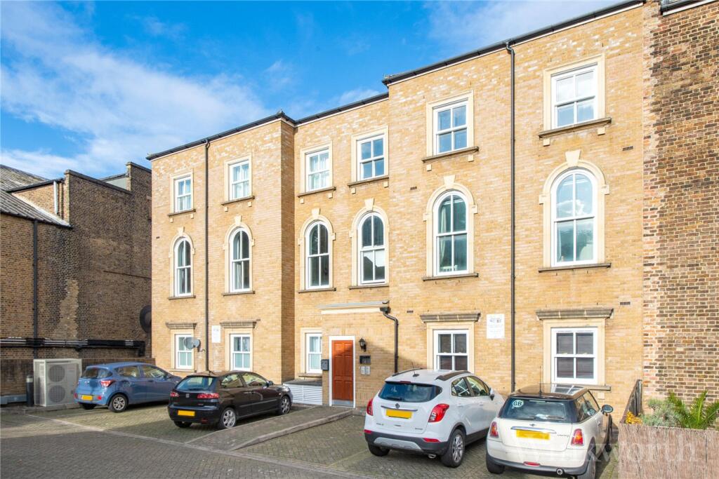 2 bed Apartment for rent in London. From Winkworth - Forest Hill & New Cross