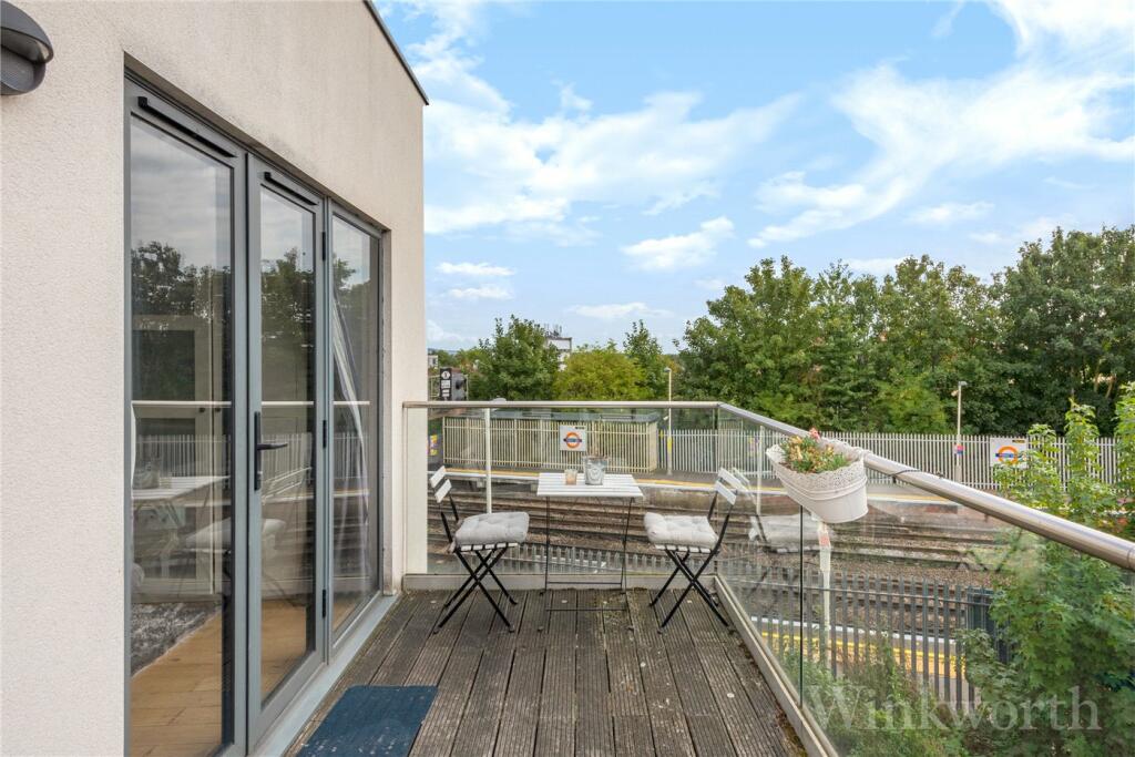1 bed Apartment for rent in London. From Winkworth - Forest Hill & New Cross