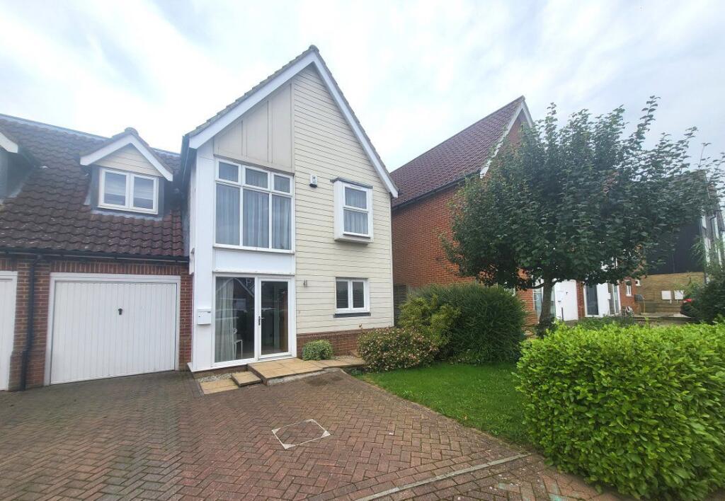 3 bed Detached for rent in Hawkinge. From Colebrook Sturrock - Hawkinge