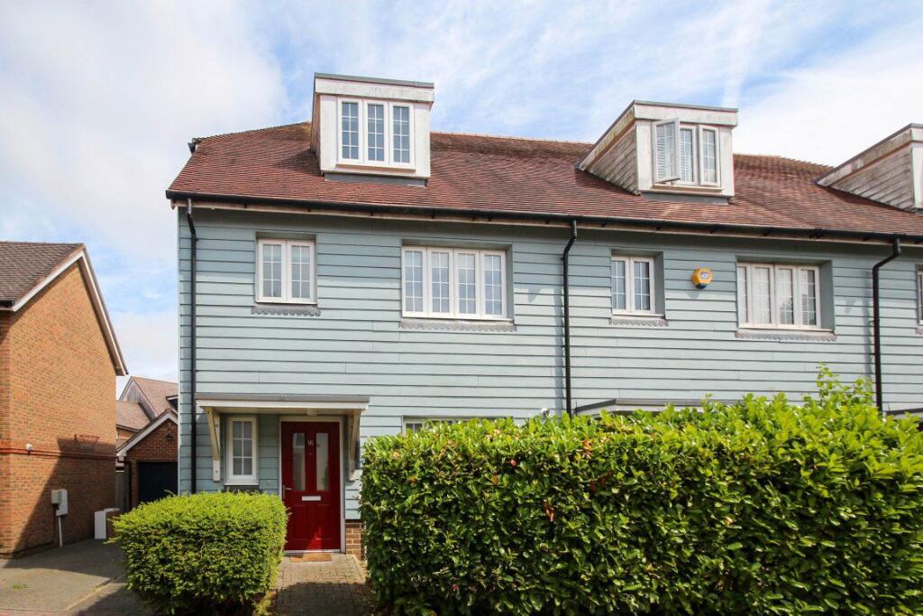 4 bed Detached for rent in Hawkinge. From Colebrook Sturrock - Sandwich