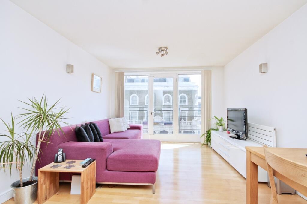 2 bed 1st Floor Flat for rent in Islington. From Cluttons - Islington - Lettings
