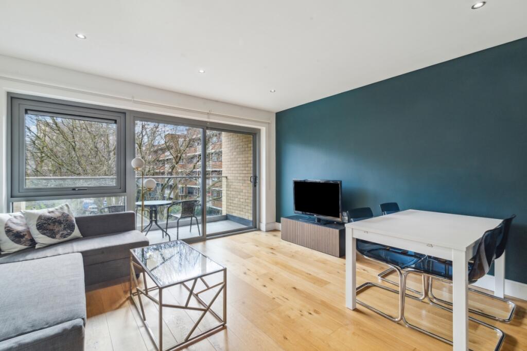 2 bed Apartment for rent in Islington. From Cluttons - Islington - Lettings
