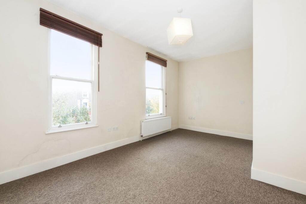2 bed Apartment for rent in Camden Town. From Cluttons - Islington - Lettings