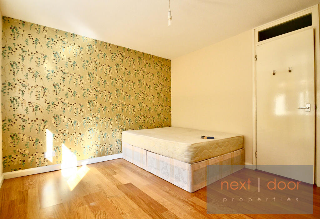 4 bed Mid Terraced House for rent in Camberwell. From Next Door Properties London