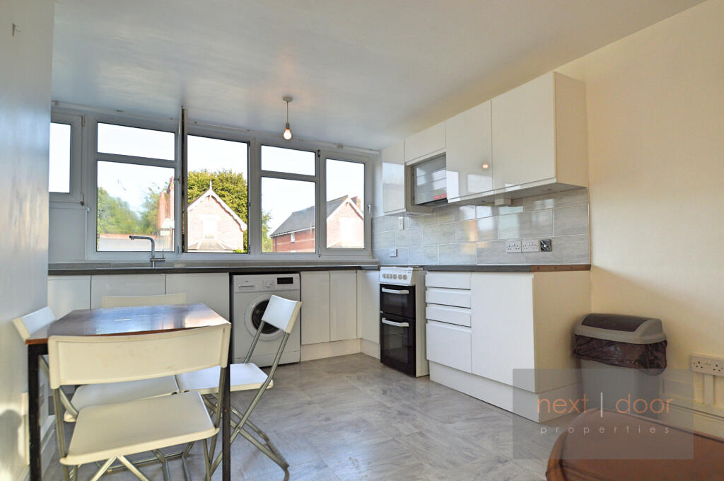3 bed Apartment for rent in Camberwell. From Next Door Properties London 3 bed Apartment for rent in Camberwell. From Next Door Properties London