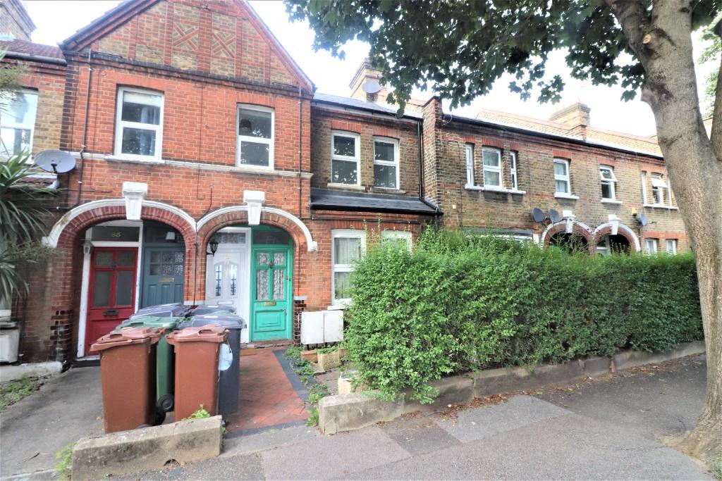 2 bed Annexe for rent in Walthamstow. From Amanda Roberts - North Chingford