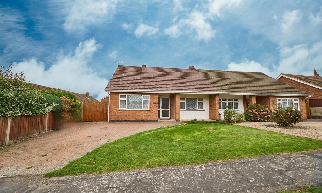 2 bed Bungalow for rent in Hinckley. From Scrivins & Co Estate Agents & Letting Agents - Hinckley