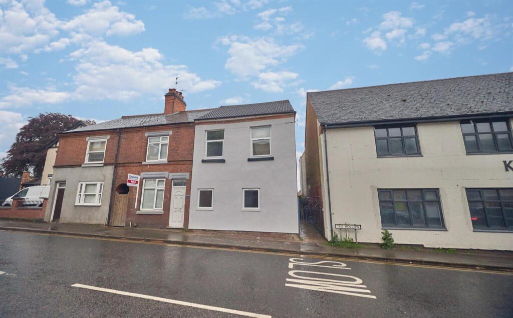 2 bed House (unspecified) for rent in Earl Shilton. From Scrivins & Co Estate Agents & Letting Agents - Hinckley