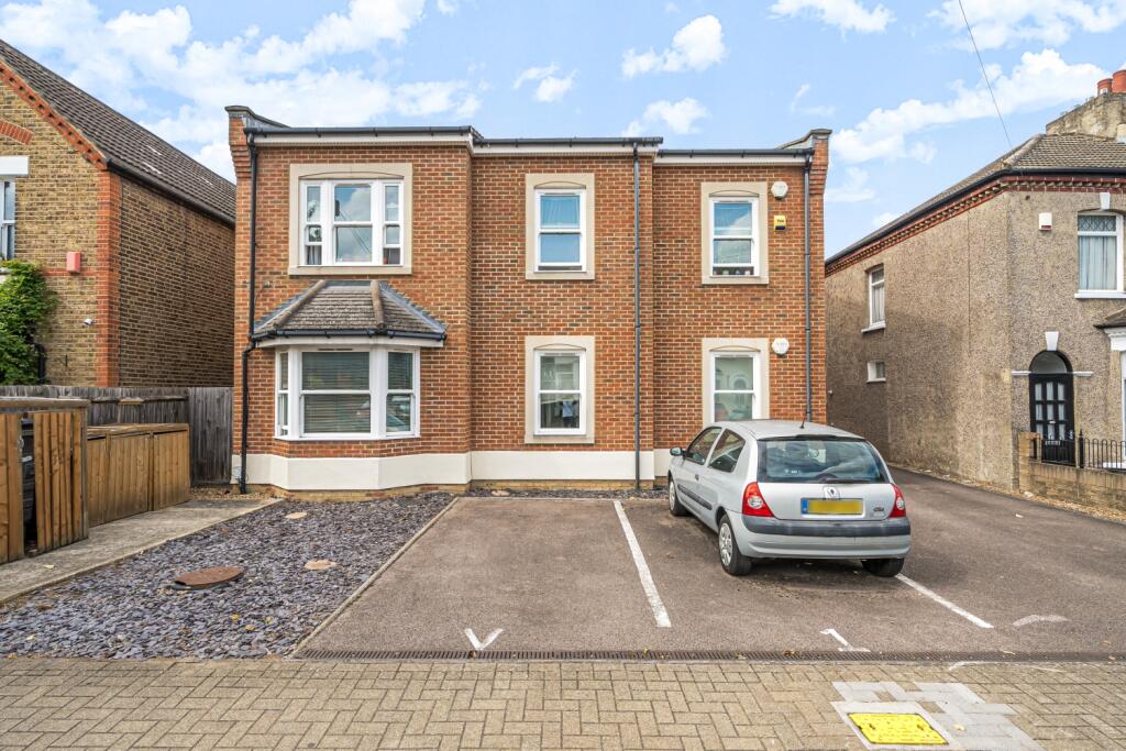 1 bed 1st Floor Flat for rent in Beckenham. From Langford Russell - Beckenham