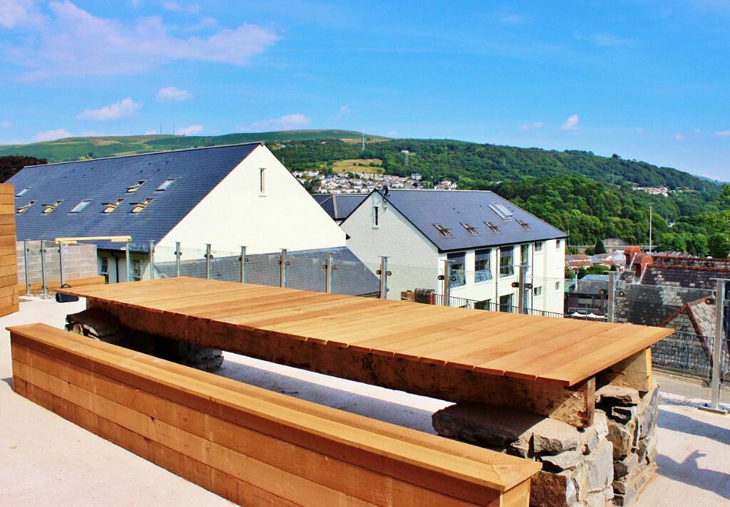 1 bed 1st Floor Flat for rent in Pontypridd. From Belvoir - Cardiff