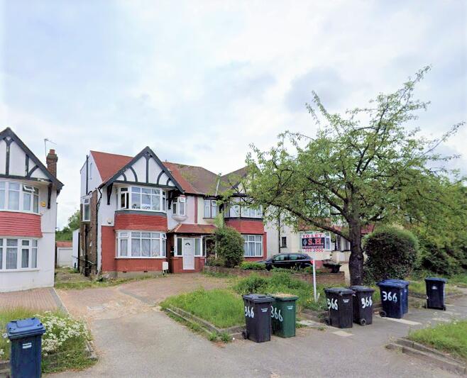 10 bed Semi Detached for rent in Hendon. From S H Properties Hendon