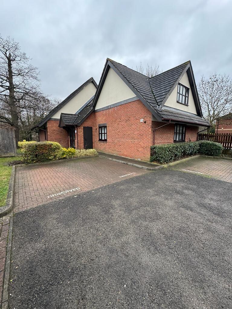 1 bed 1st Floor Flat for rent in Borehamwood. From S H Properties Hendon