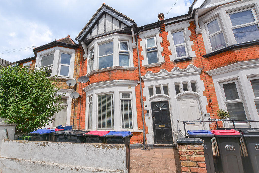 2 bed 1st Floor Flat for rent in Southend-on-Sea. From Belle Vue Property Services - Southend-on-sea 2 bed 1st Floor Flat for rent in Southend-on-Sea. From Belle Vue Property Services - Southend-on-sea