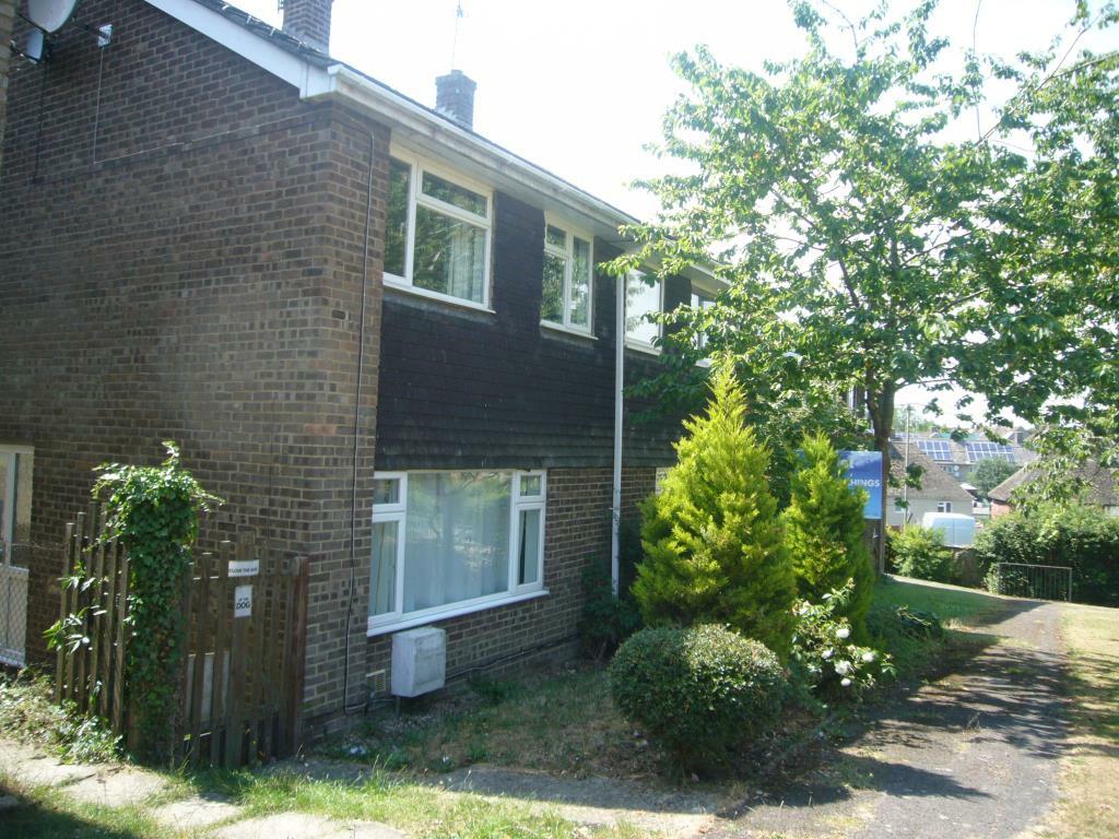 3 bed Semi Detached for rent in Witney. From David Richings Estate Agents - Carterton 3 bed Semi Detached for rent in Witney. From David Richings Estate Agents - Carterton