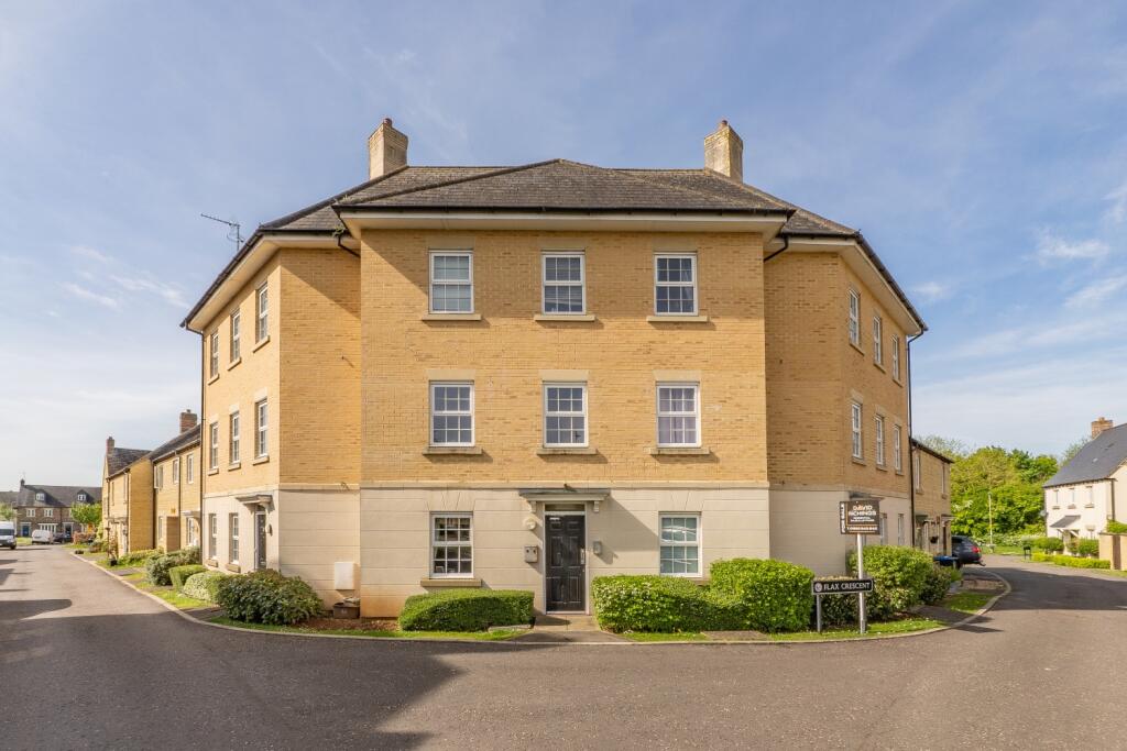 2 bed 1st Floor Flat for rent in Shilton. From David Richings Estate Agents - Carterton