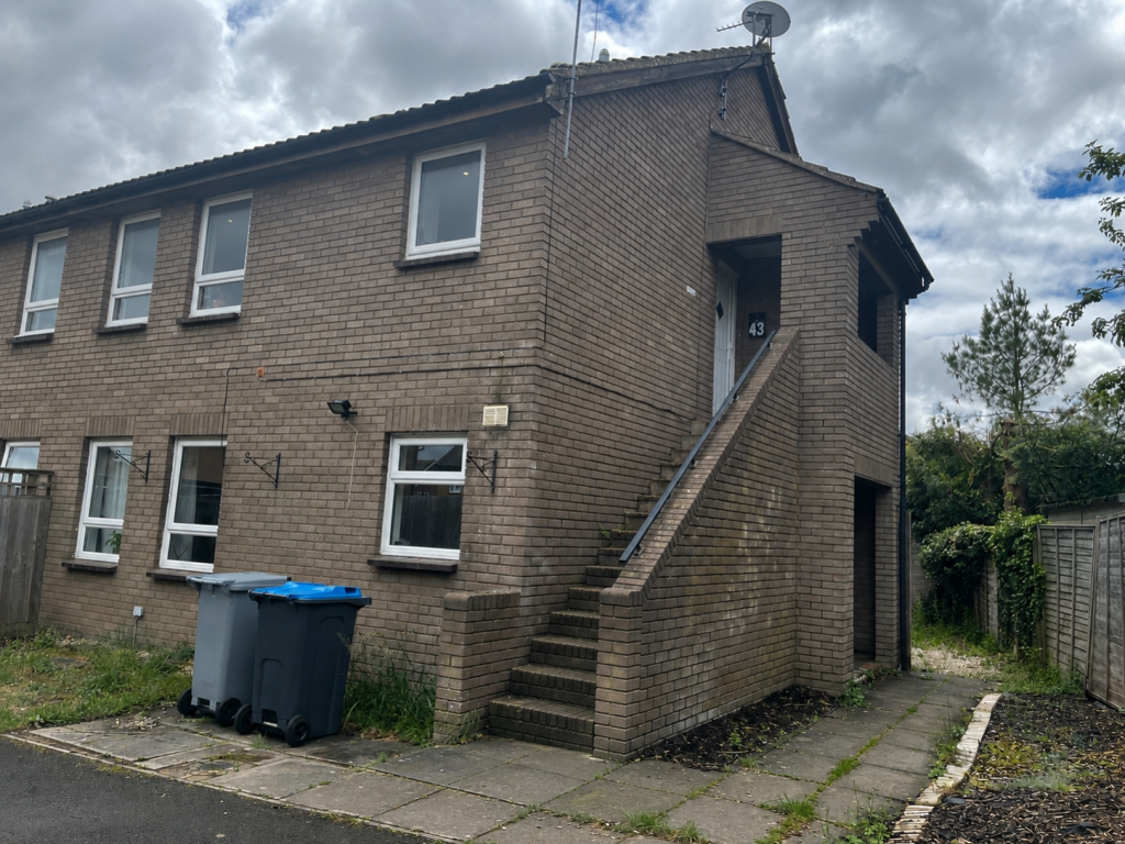 4 bed Studio for rent in Carterton. From David Richings Estate Agents - Carterton