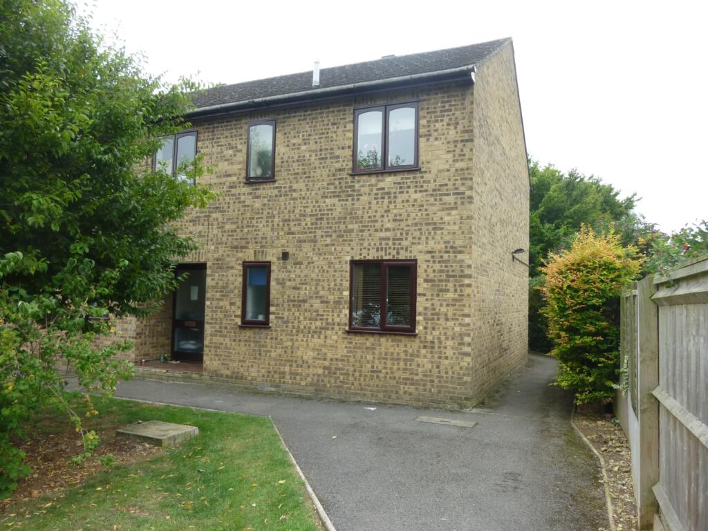 1 bed House (unspecified) for rent in Carterton. From David Richings Estate Agents - Carterton