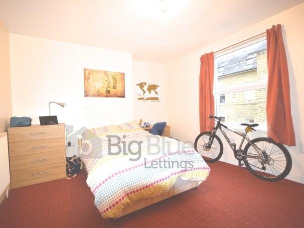 8 bed Mid Terraced House for rent in Leeds. From Big Blue Lettings - Leeds 8 bed Mid Terraced House for rent in Leeds. From Big Blue Lettings - Leeds