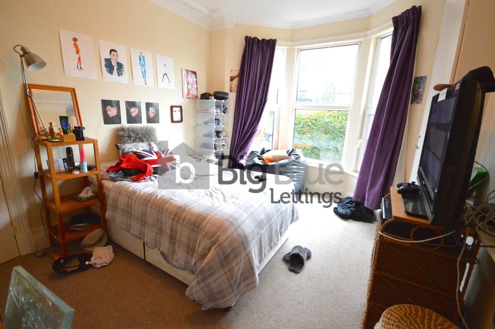 5 bed Mid Terraced House for rent in Leeds. From Big Blue Lettings - Leeds