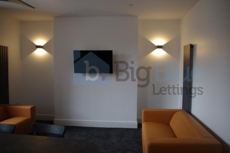 8 bed Mid Terraced House for rent in Leeds. From Big Blue Lettings - Leeds 8 bed Mid Terraced House for rent in Leeds. From Big Blue Lettings - Leeds