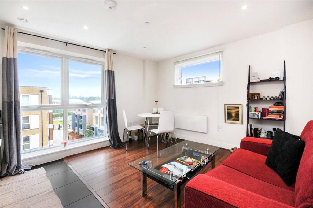 4 bed Apartment for rent in Acton. From Winkworth - Shepherds Bush 4 bed Apartment for rent in Acton. From Winkworth - Shepherds Bush