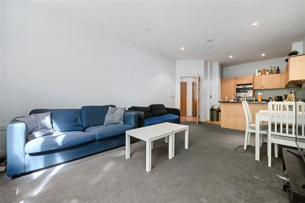 3 bed Apartment for rent in London. From Winkworth - Shepherds Bush 3 bed Apartment for rent in London. From Winkworth - Shepherds Bush