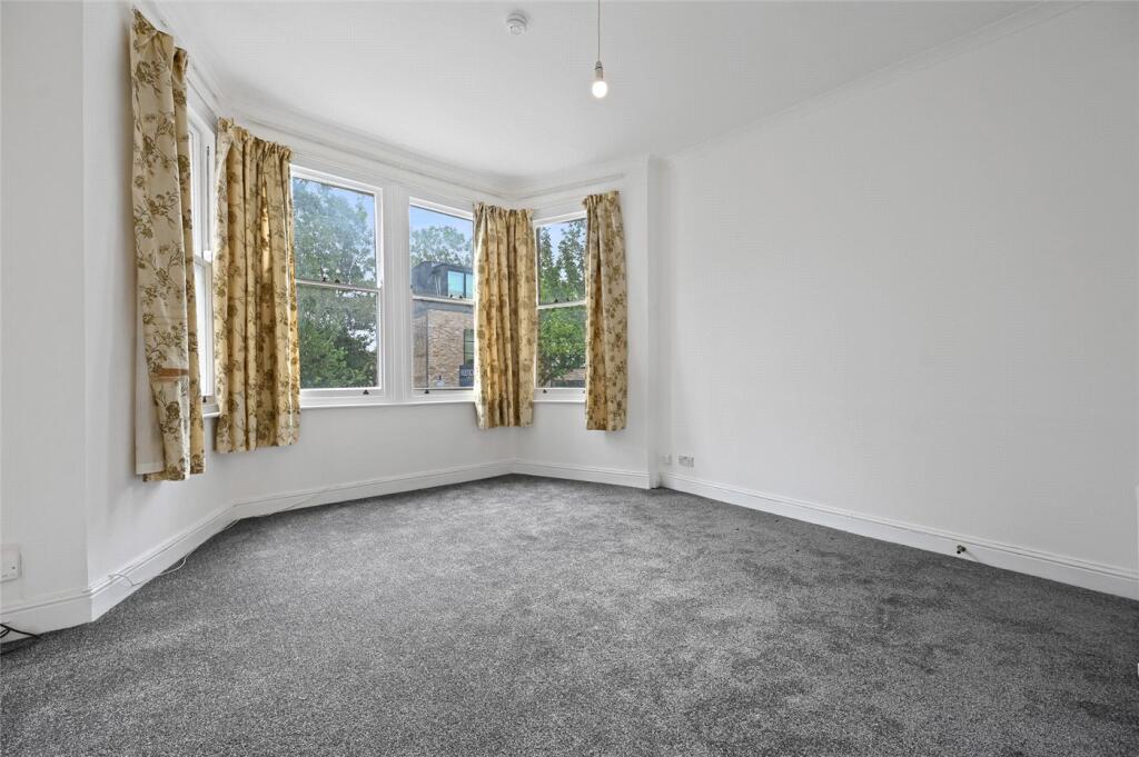 2 bed Apartment for rent in Hammersmith. From Winkworth - Shepherds Bush 2 bed Apartment for rent in Hammersmith. From Winkworth - Shepherds Bush