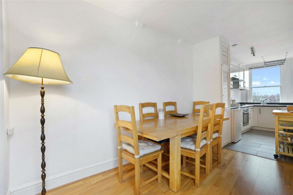 1 bed Annexe for rent in Hammersmith. From Winkworth - Shepherds Bush