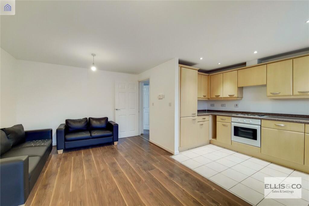 2 bed Apartment for rent in Wembley. From Ellis and Co