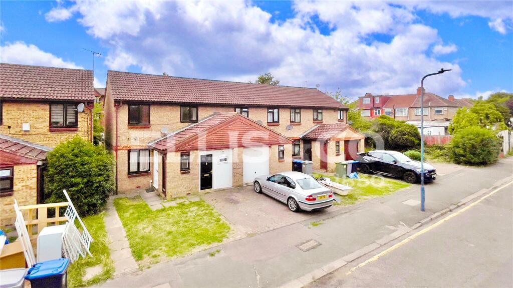 3 bed Semi Detached for rent in Wembley. From Ellis & Co - Wembley