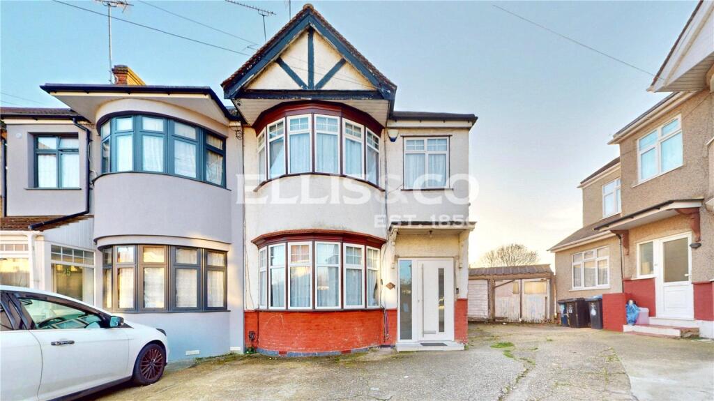 4 bed End of Terrace for rent in Wembley. From Ellis & Co - Wembley