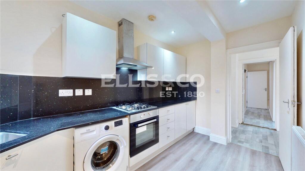 3 bed Annexe for rent in Wembley. From Ellis & Co - Wembley
