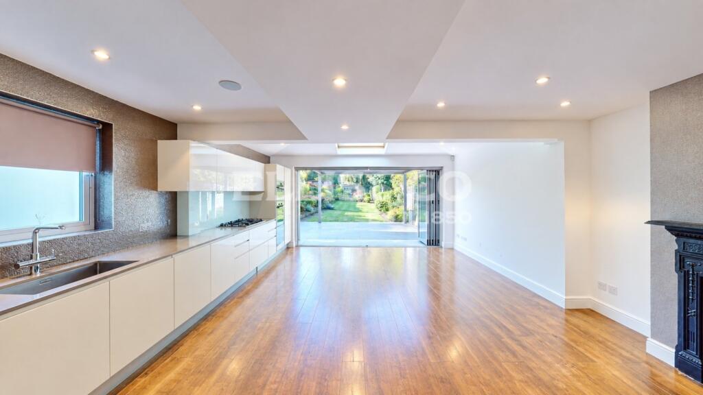 3 bed Semi Detached for rent in Watford. From Ellis & Co - Wembley 3 bed Semi Detached for rent in Watford. From Ellis & Co - Wembley