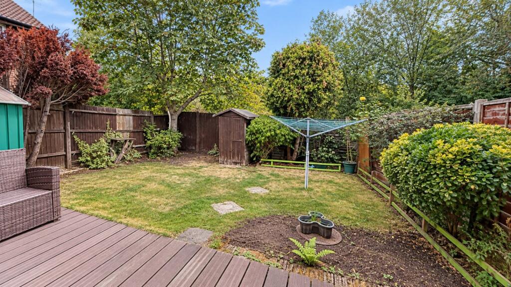 1 bed Annexe for rent in Greenford. From Ellis & Co - Wembley