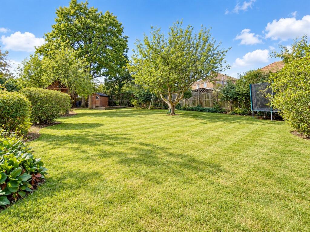 3 bed Semi Detached for rent in Greenford. From Ellis & Co - Wembley 3 bed Semi Detached for rent in Greenford. From Ellis & Co - Wembley