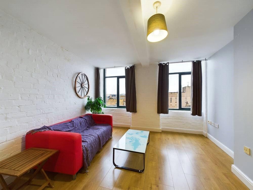 2 bed Apartment for rent in Bradford. From Whitegates - Bradford