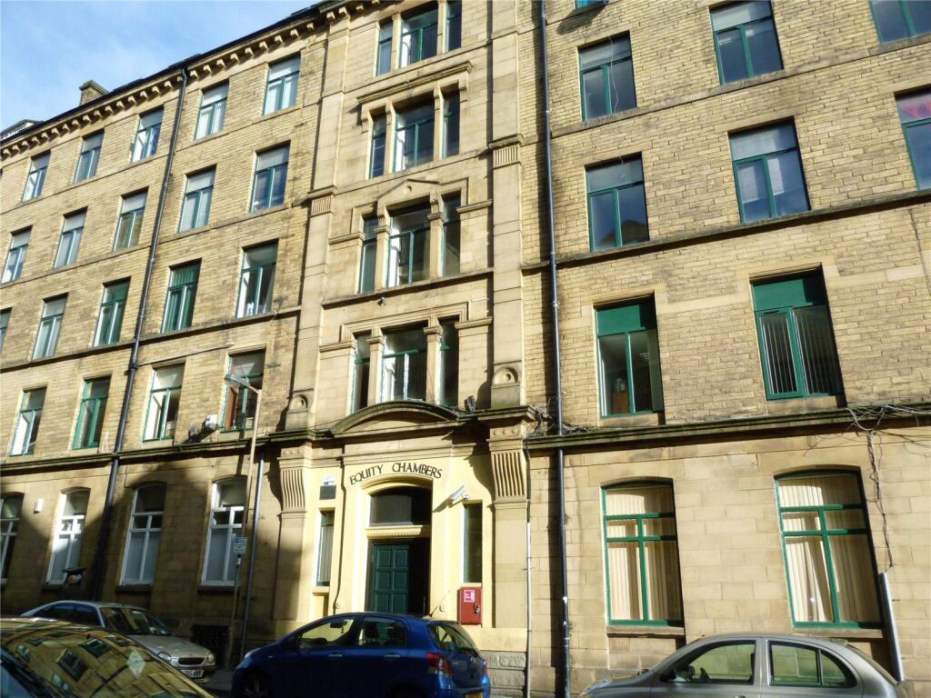 2 bed Apartment for rent in Bradford. From Whitegates - Bradford