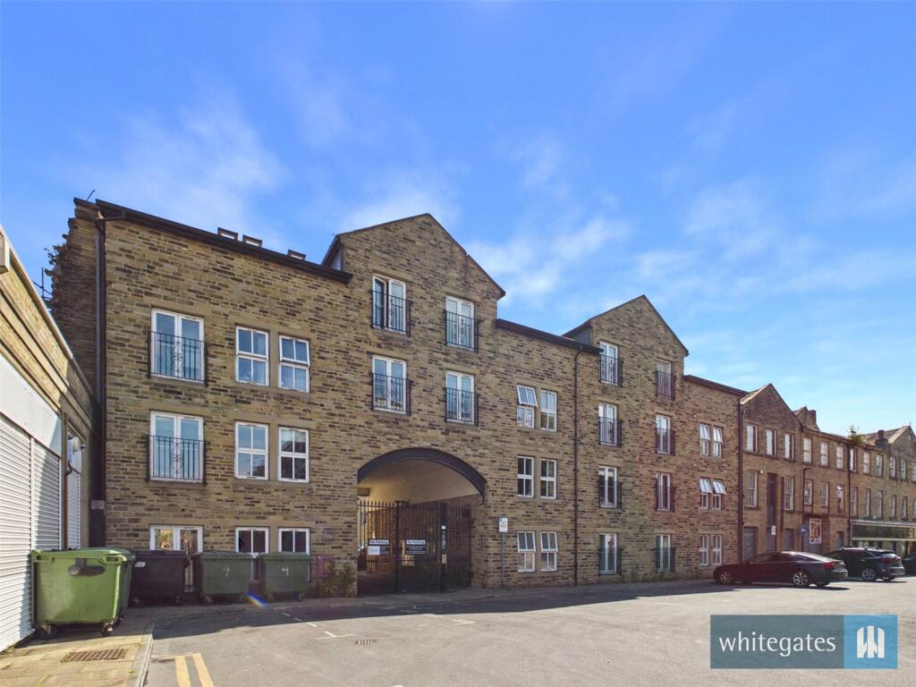 2 bed Apartment for rent in Bradford. From Whitegates - Bradford