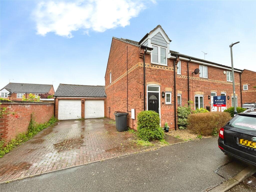 3 bed End of Terrace for rent in Coventry. From Whitegates - Coventry