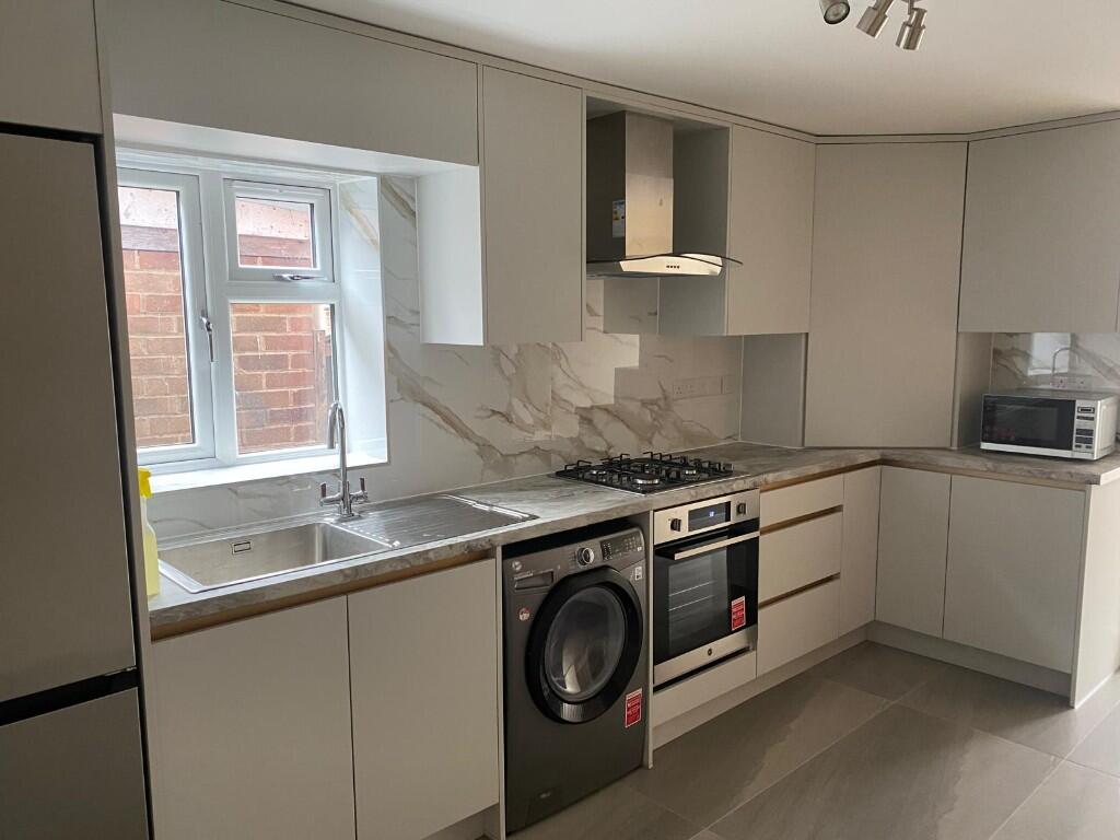 2 bed 1st Floor Flat for rent in Derby. From Quest Property Services - London