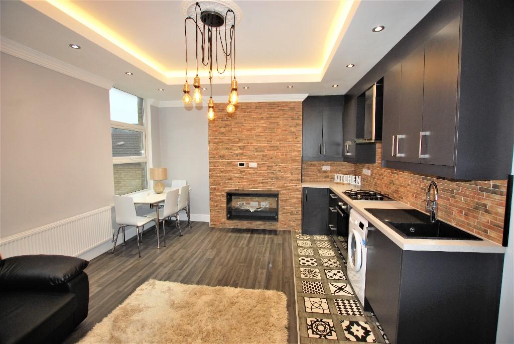 3 bed 1st Floor Flat for rent in Stoke Newington. From Quest Property Services - London