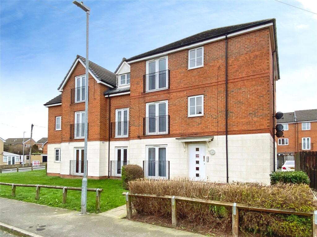 1 bed Apartment for rent in Briestfield. From Whitegates - Dewsbury