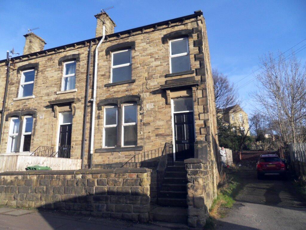 2 bed End of Terrace for rent in Batley. From Whitegates - Dewsbury