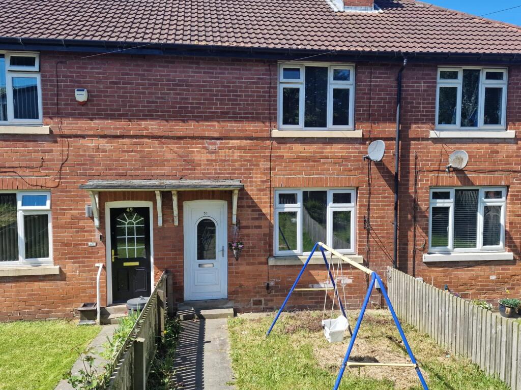 2 bed Mid Terraced House for rent in Dewsbury. From Whitegates - Dewsbury 2 bed Mid Terraced House for rent in Dewsbury. From Whitegates - Dewsbury